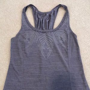 EUC silvery grey tank.
